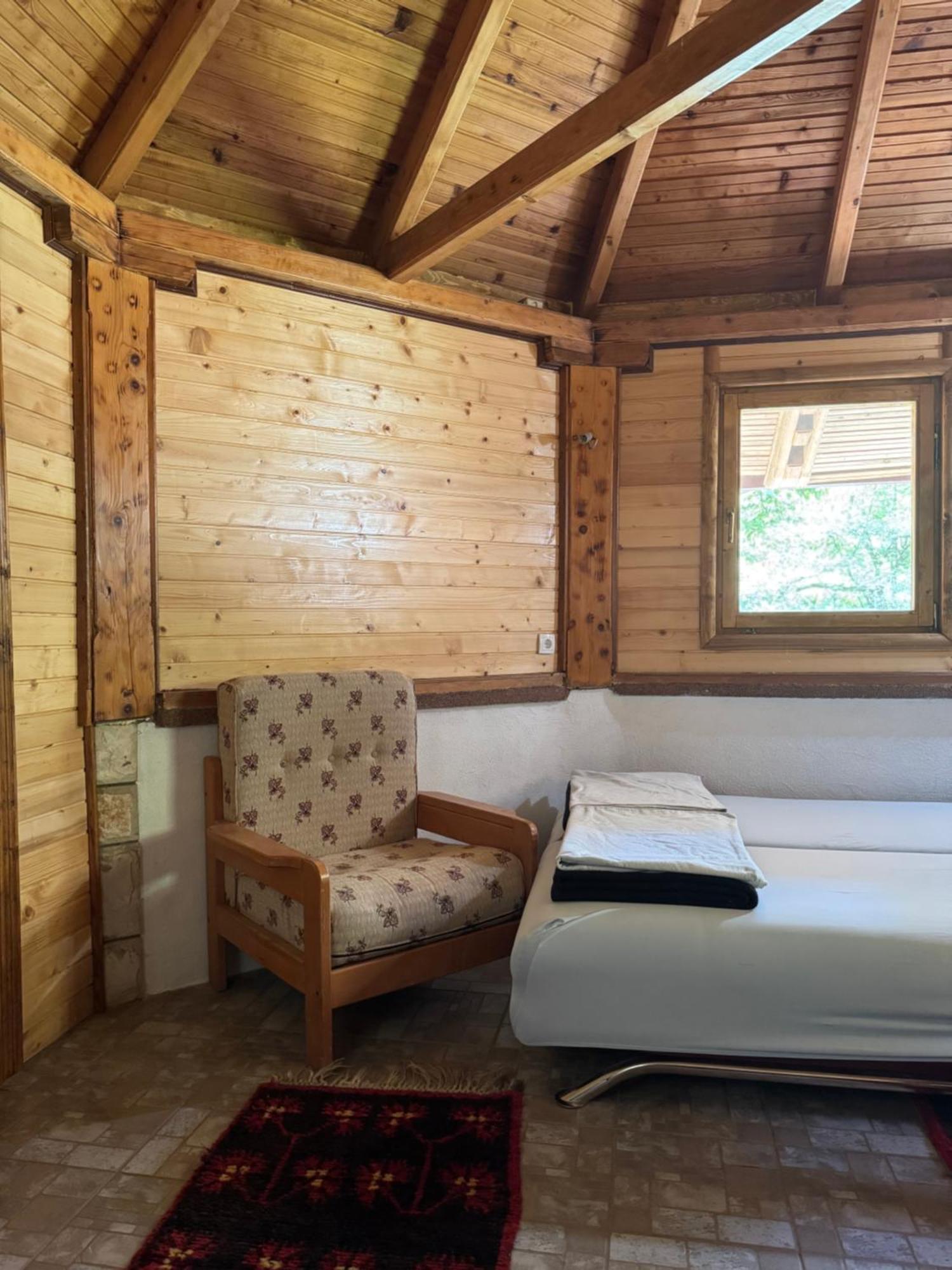 Hotel Rafting Kamp Dvije Vrbe Foca Exterior foto