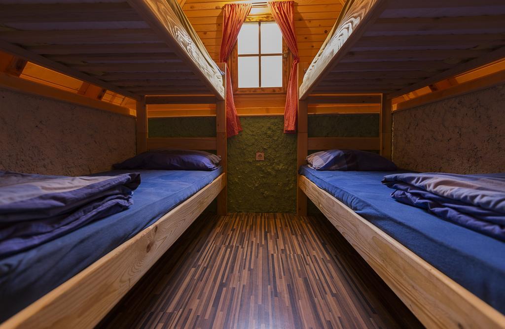 Hotel Rafting Kamp Dvije Vrbe Foca Exterior foto